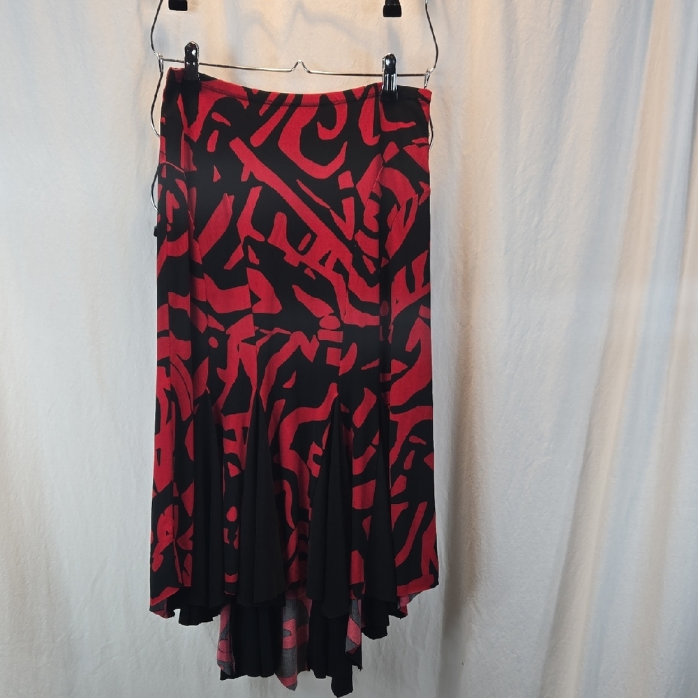 Bisou Bisou Asymmetrical Red and Black Skirt
